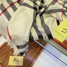 Streetwear Scarf BURBERRY 323793 size：180*70CM