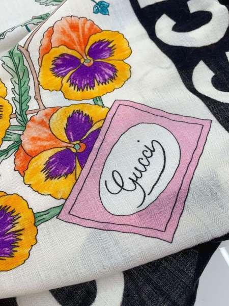 Streetwear Scarf GUCCI 323771 SIZE:140*140CM
