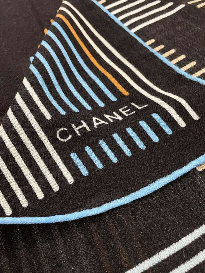 Streetwear Scarf CHANEL 323762 SIZE:140*140CM