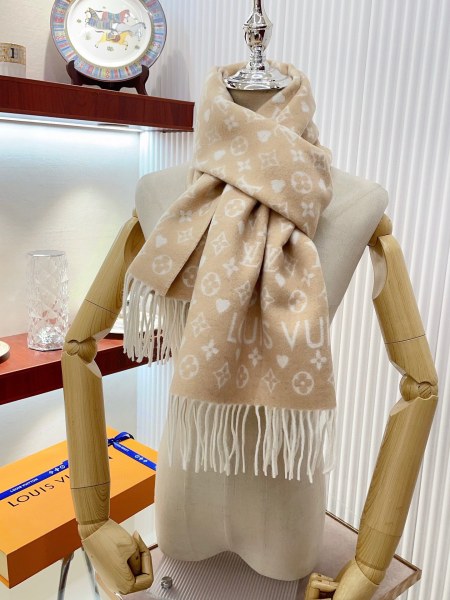Streetwear Scarf LV 323779 SIZE:45*200cm