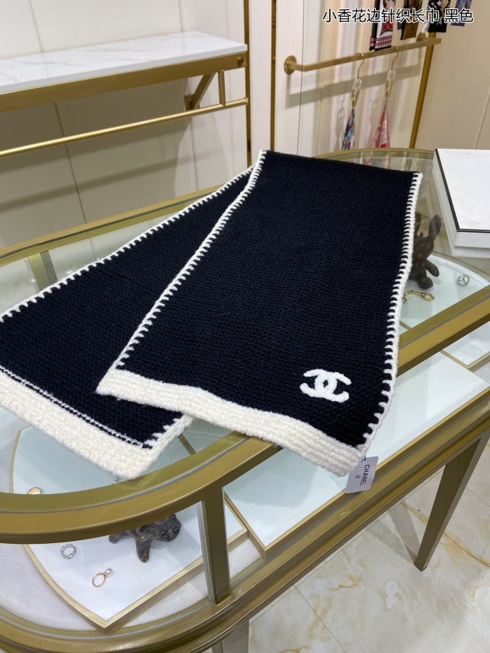Streetwear Scarf CHANEL 323732 SIZE:33*170cm