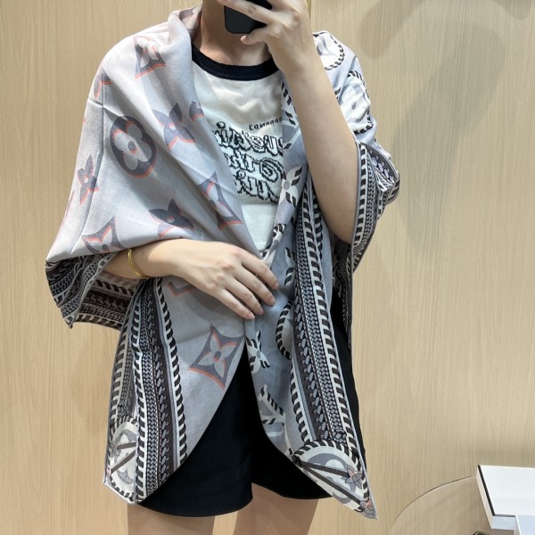 Streetwear Scarf LV 323672 SIZE:140*140cm
