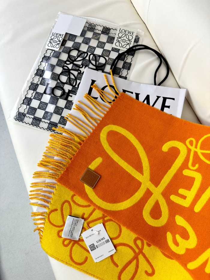 Streetwear Scarf Loewe 323666 SIZE:35 x 180cm