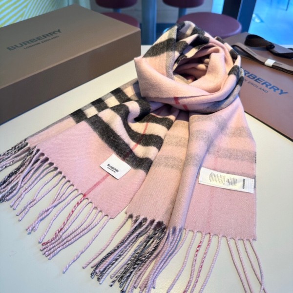 Streetwear Scarf BURBERRY 323702 size： 38*190CM