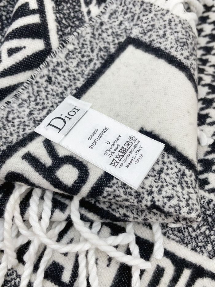 Streetwear Scarf Dior 326595 SIZE:140*160cm
