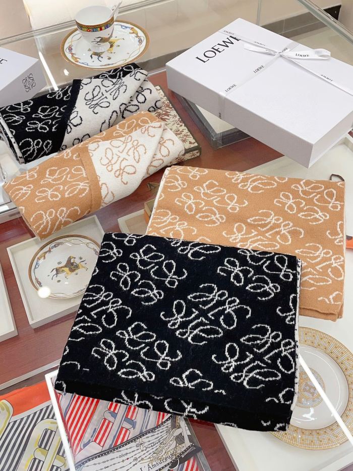 Streetwear Scarf Loewe 323685 SIZE:30*190cm