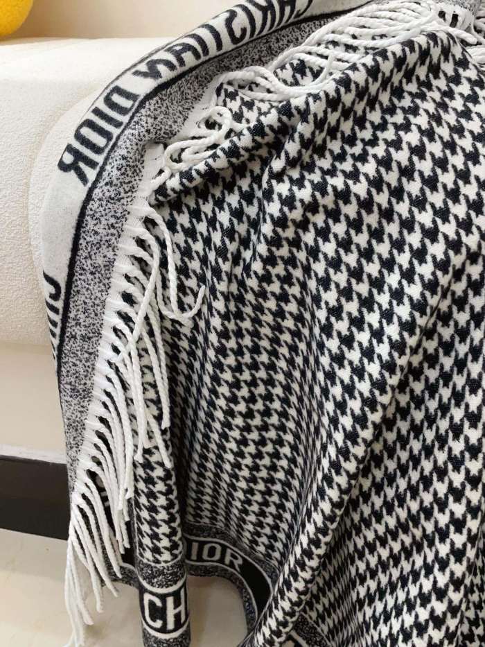 Streetwear Scarf Dior 326595 SIZE:140*160cm