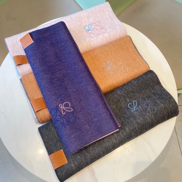 Streetwear Scarf Loewe 323684 SIZE:35 x 180cm