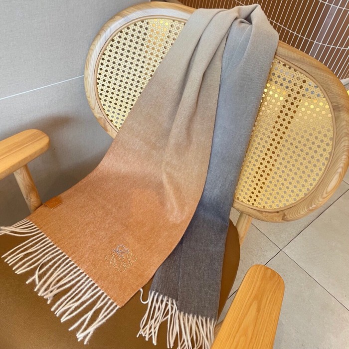 Streetwear Scarf Loewe 323683 SIZE:35 x 180cm