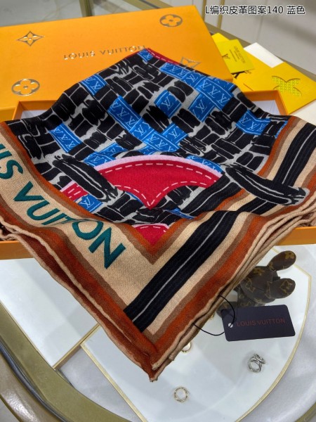 Streetwear Scarf LV 323739  SIZE:140*140cm
