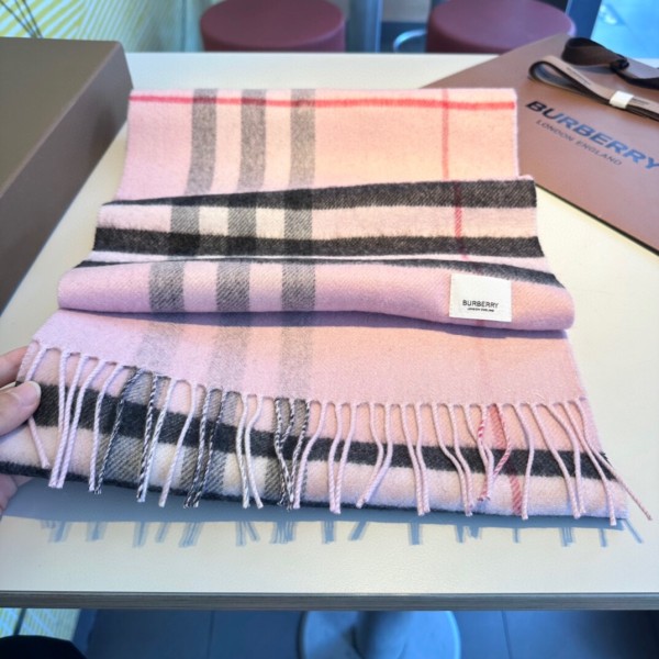 Streetwear Scarf BURBERRY 323702 size： 38*190CM