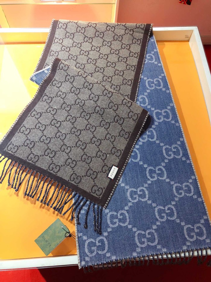 Streetwear Scarf GUCCI 323714 SIZE:34*194cm