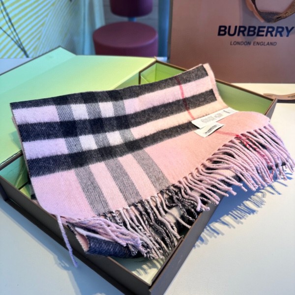 Streetwear Scarf BURBERRY 323702 size： 38*190CM