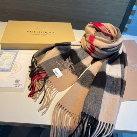 Streetwear Scarf BURBERRY 323719 size：70*200CM