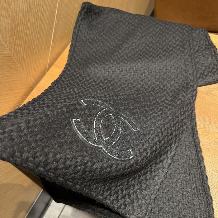 Streetwear Scarf CHANEL 323670 size：30*175cm