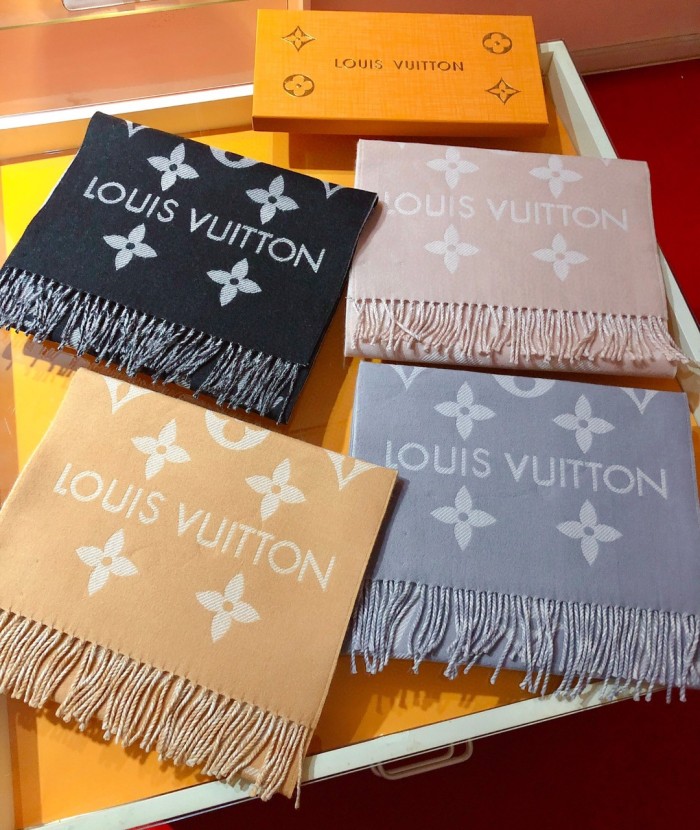 Streetwear Scarf LV 323710 SIZE:34x186cm