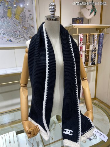 Streetwear Scarf CHANEL 323732 SIZE:33*170cm