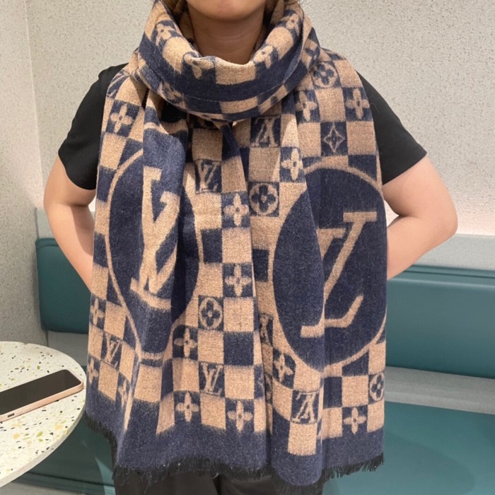 Streetwear Scarf LV 323691 SIZE:58*200CM