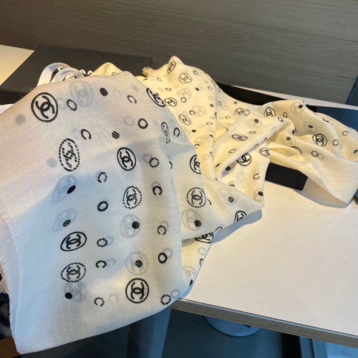 Streetwear Scarf CHANEL 326523 size:100*200cm
