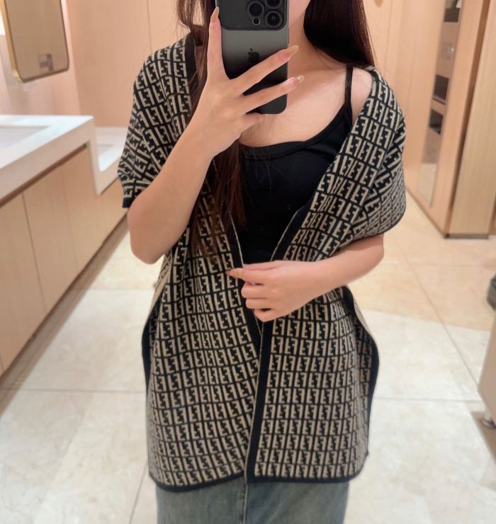 Streetwear Scarf FENDI 326527 SIZE:180×30cm