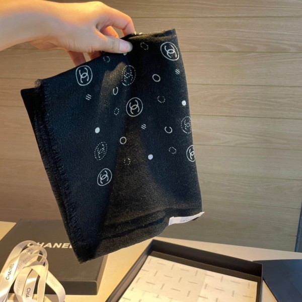 Streetwear Scarf CHANEL 326524 size：100*200cm
