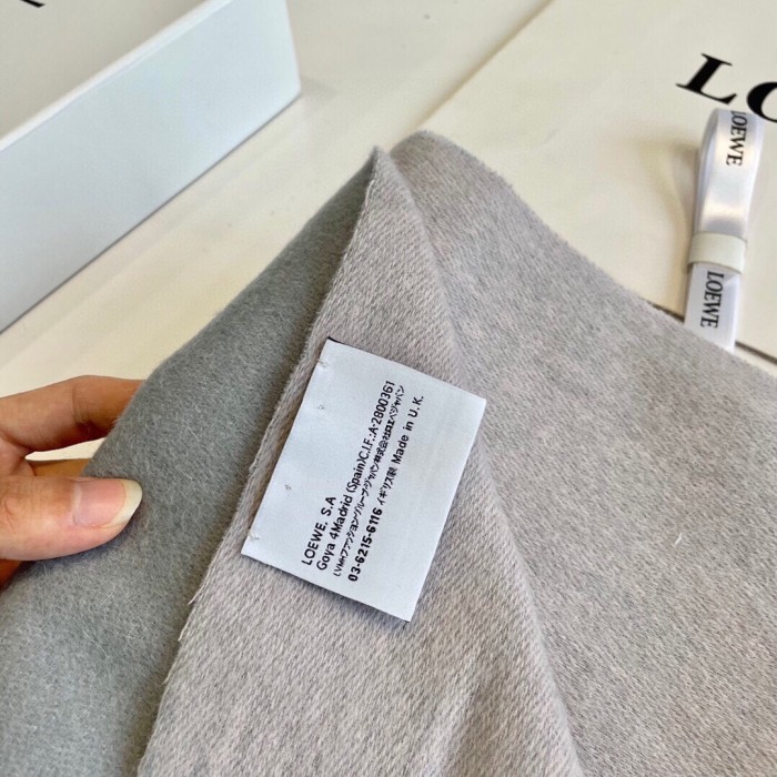 Streetwear Scarf Loewe 326479 SIZE:32*190cm