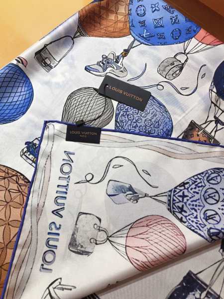 Streetwear Scarf LV 326510 SIZE:90X90cm