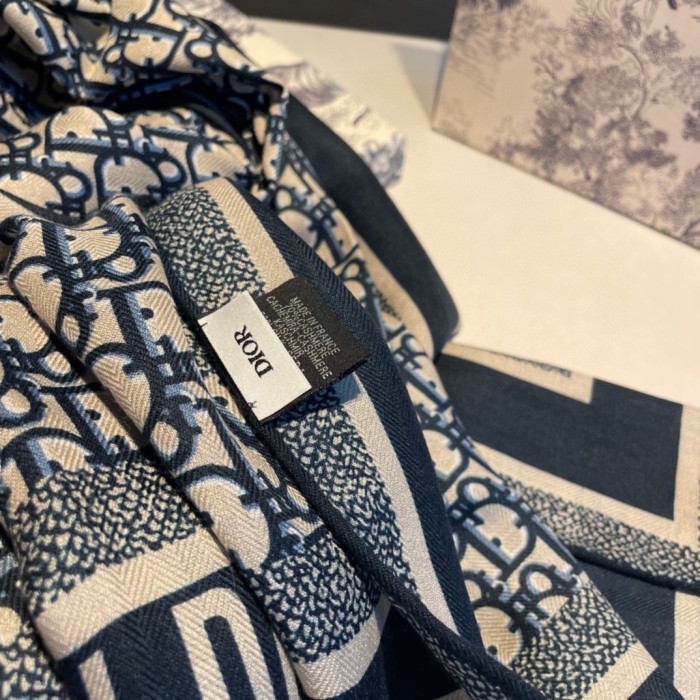 Streetwear Scarf Dior 326532 SIZE:65*185cm