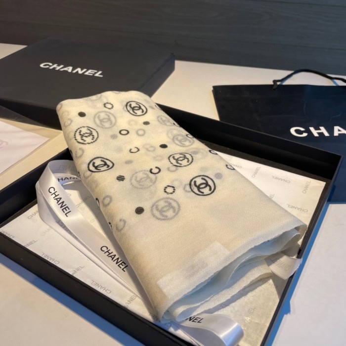 Streetwear Scarf CHANEL 326523 size:100*200cm