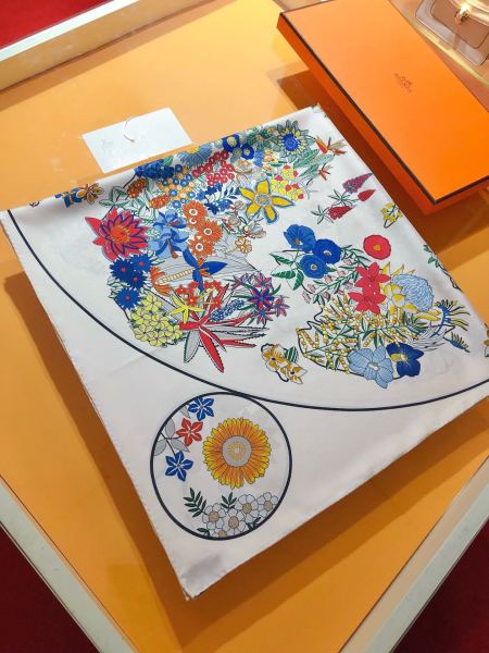 Streetwear Scarf Hermes 326503 SIZE:90x90cm 
