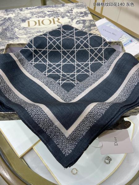 Streetwear Scarf GUCCI 326586 SIZE:140*140cm