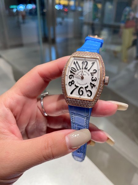 Watches Franck muller 326795 size:40*35*11 mm