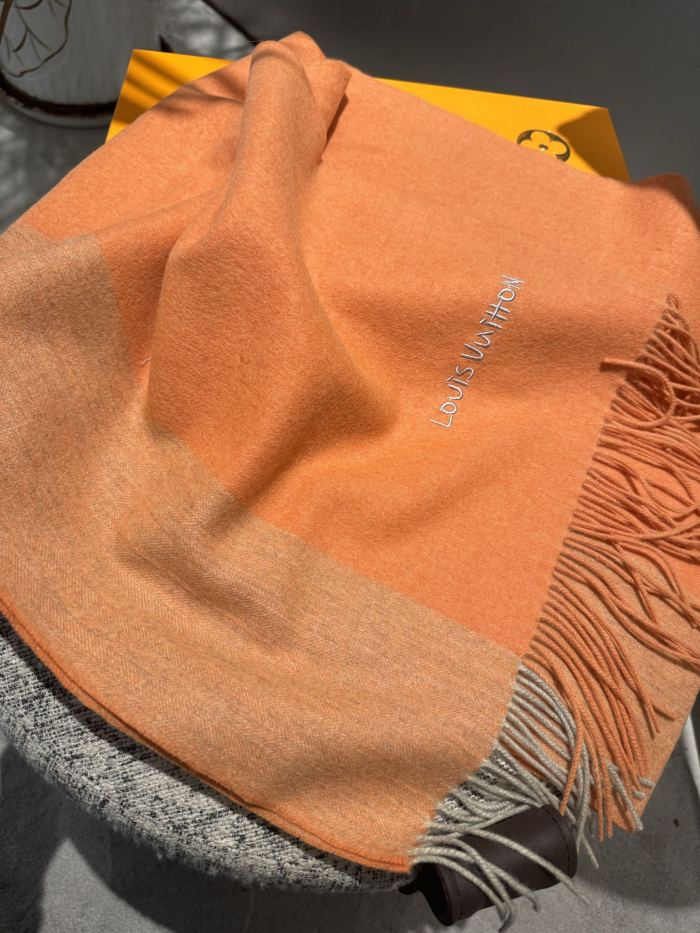 Streetwear Scarf LV 326489 SIZE:30*180cm