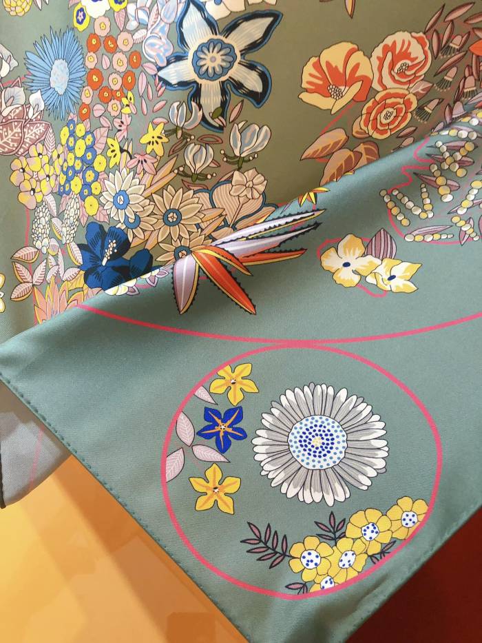 Streetwear Scarf Hermes 326504 SIZE:90x90cm