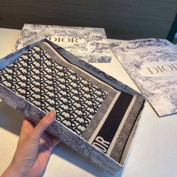 Streetwear Scarf Dior 326534 SIZE:65*185cm