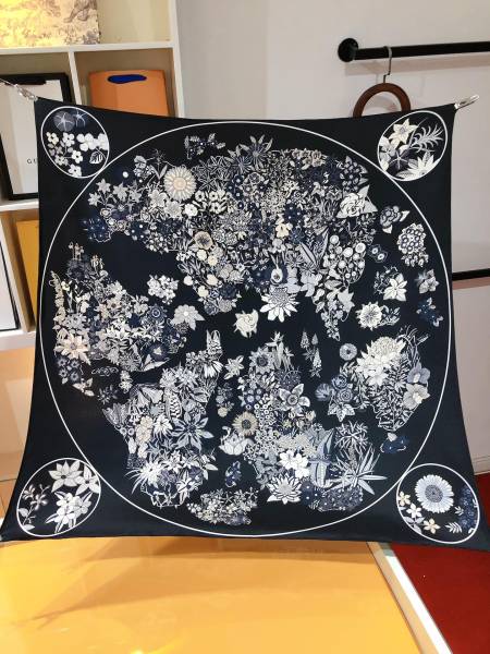 Streetwear Scarf Hermes 326505 SIZE:90x90cm