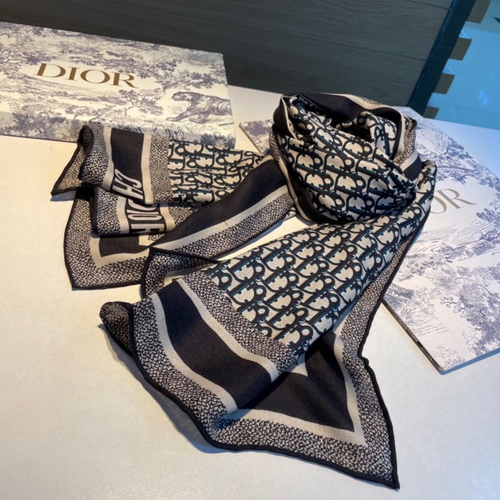 Streetwear Scarf Dior 326534 SIZE:65*185cm