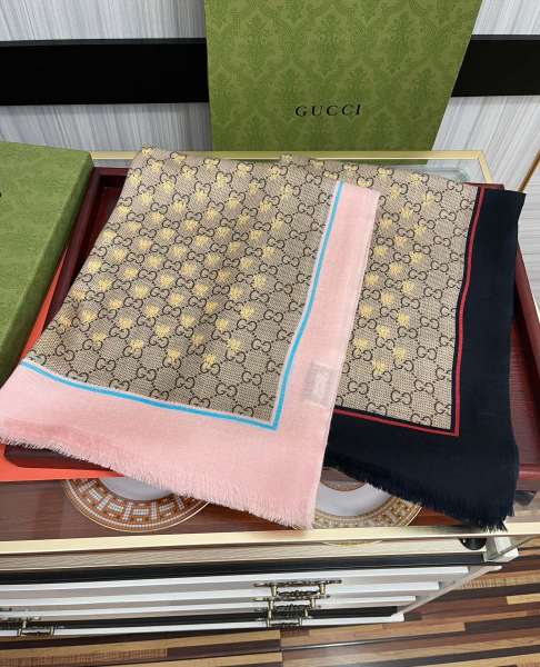 Streetwear Scarf GUCCI 326475 SIZE:100x200cm