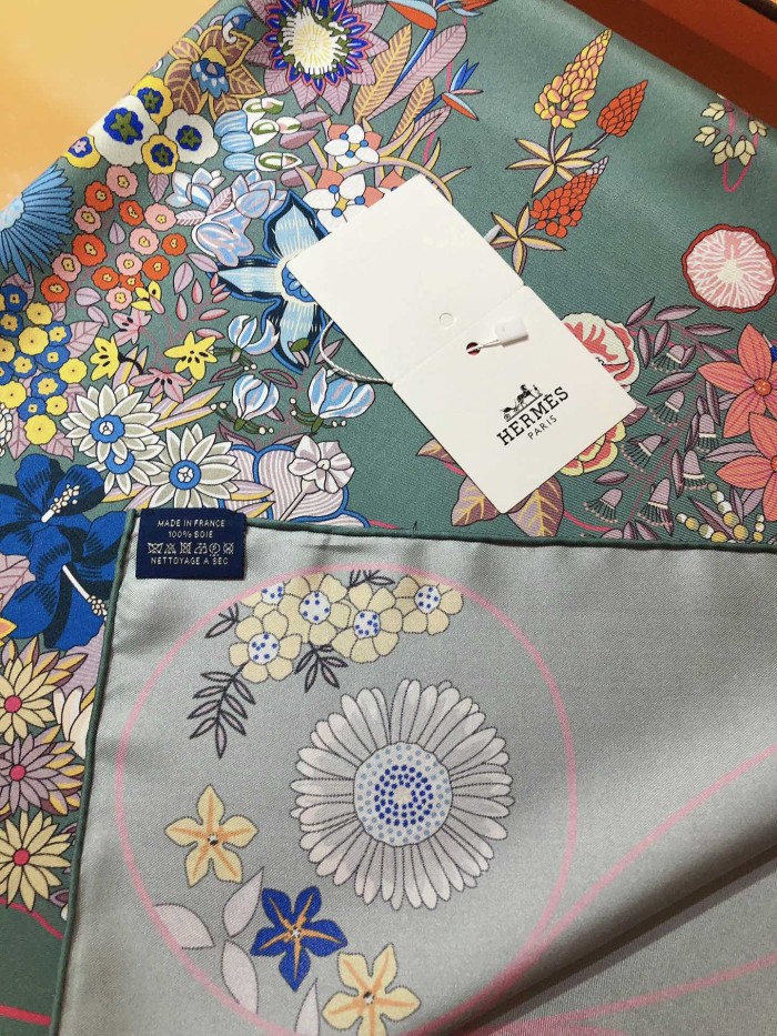 Streetwear Scarf Hermes 326504 SIZE:90x90cm