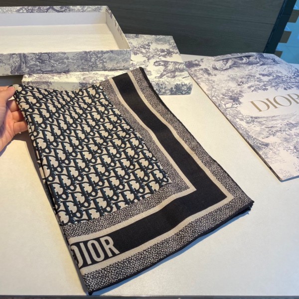 Streetwear Scarf Dior 326534 SIZE:65*185cm