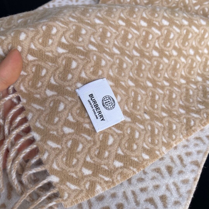 Streetwear Scarf BURBERRY 326472 size:30x168cm
