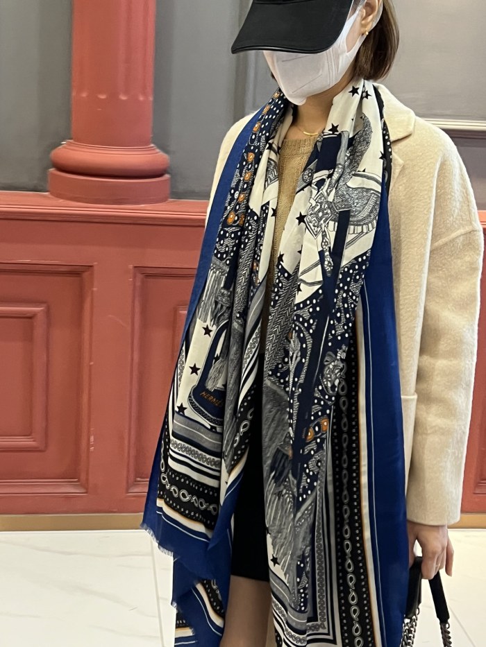 Streetwear Scarf Hermes  326312 SIZE:200*100cm
