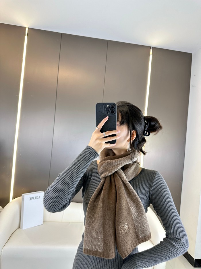 Streetwear Scarf Loewe 326344 SIZE:30*190cm