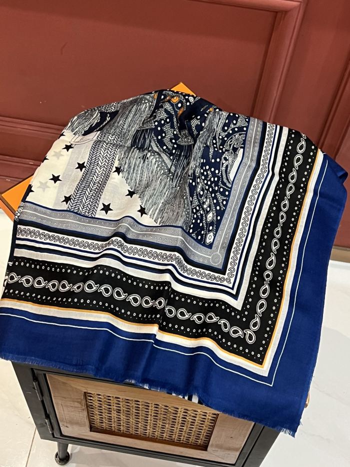 Streetwear Scarf Hermes  326312 SIZE:200*100cm
