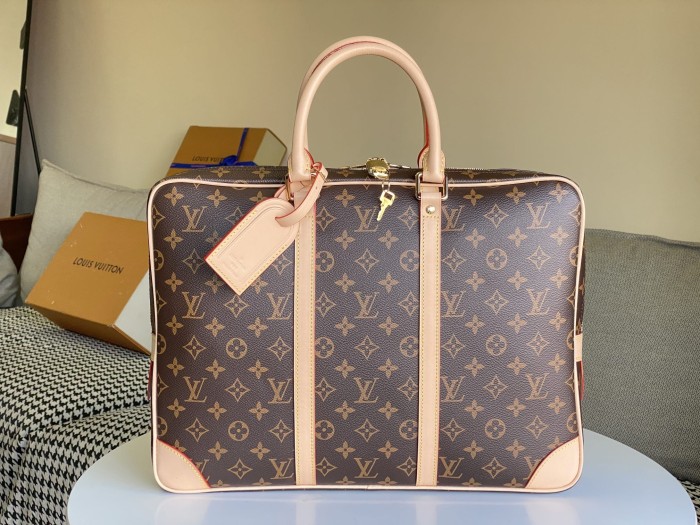 handbag Louis Vuitton N41124 size 41*31*7 cm