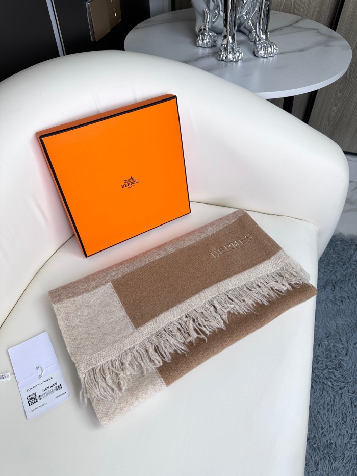 Streetwear Scarf Hermes  326459 SIZE:40*180cm
