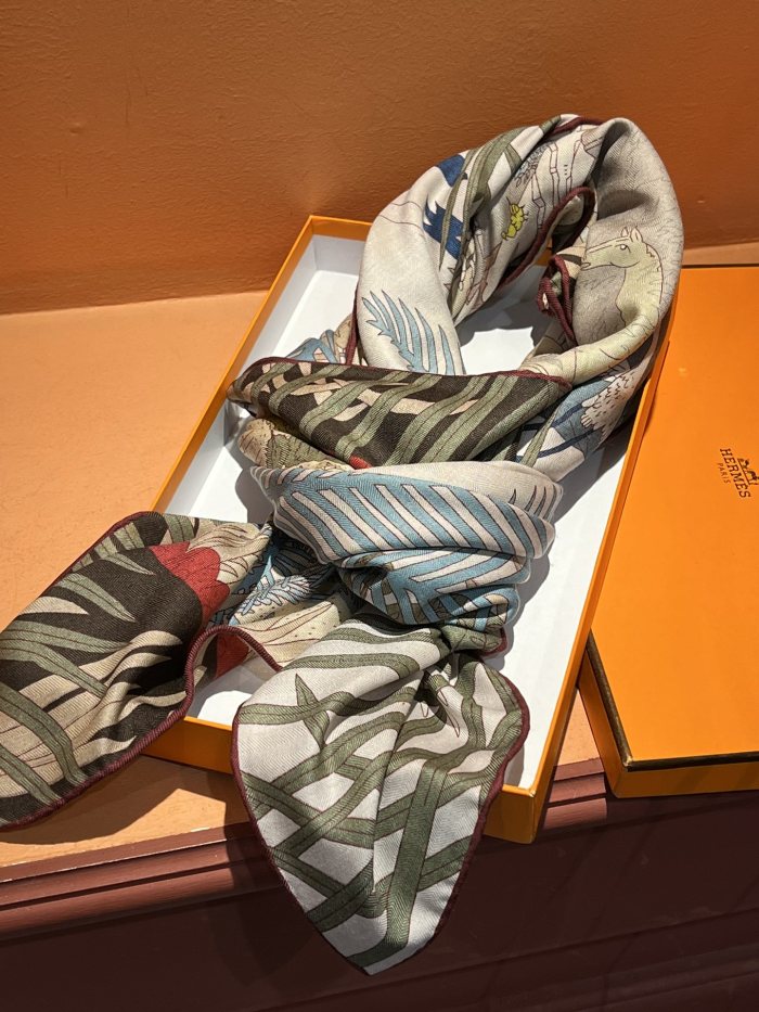 Streetwear Scarf Hermes  326396 SIZE:140*140cm
