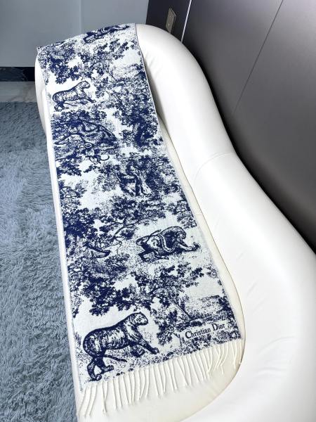 Streetwear Scarf GUCCI 326336 SIZE:90cm*90cm