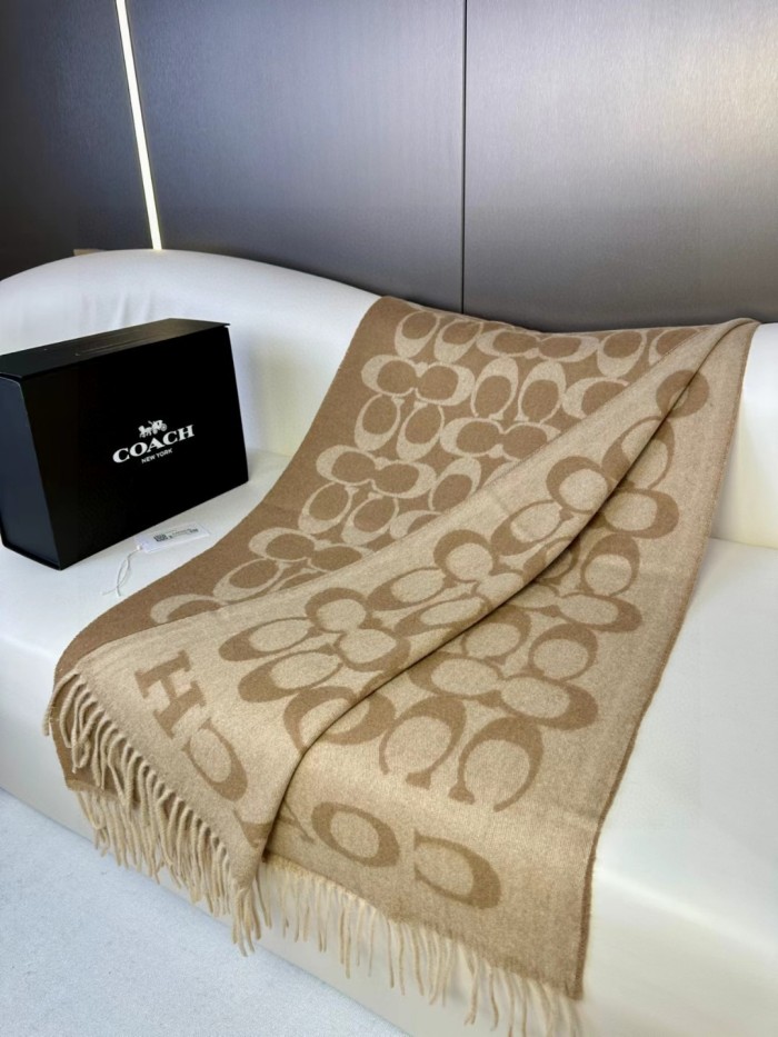 Streetwear Scarf COACH 326330 size:195×53cm