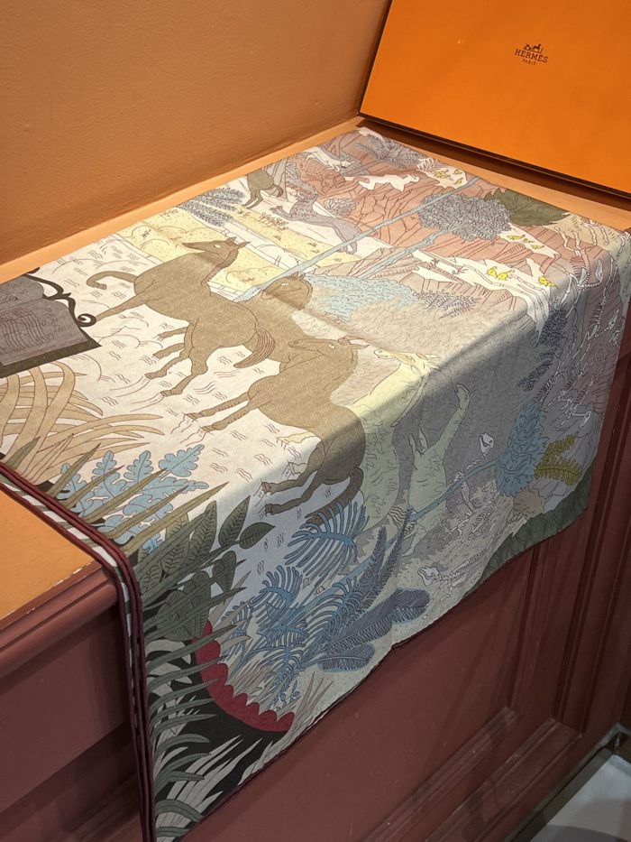 Streetwear Scarf Hermes  326396 SIZE:140*140cm